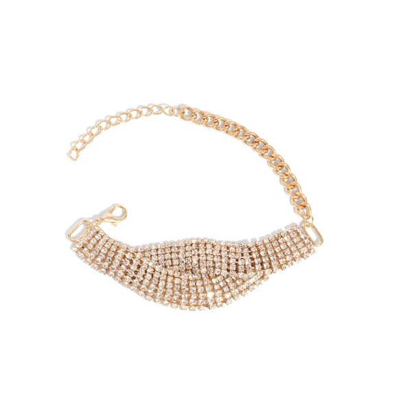 Paparazzi Jewelry Accessories - Trustworthy Twist - Gold Bracelet - NEW!! - Picture 4 of 4